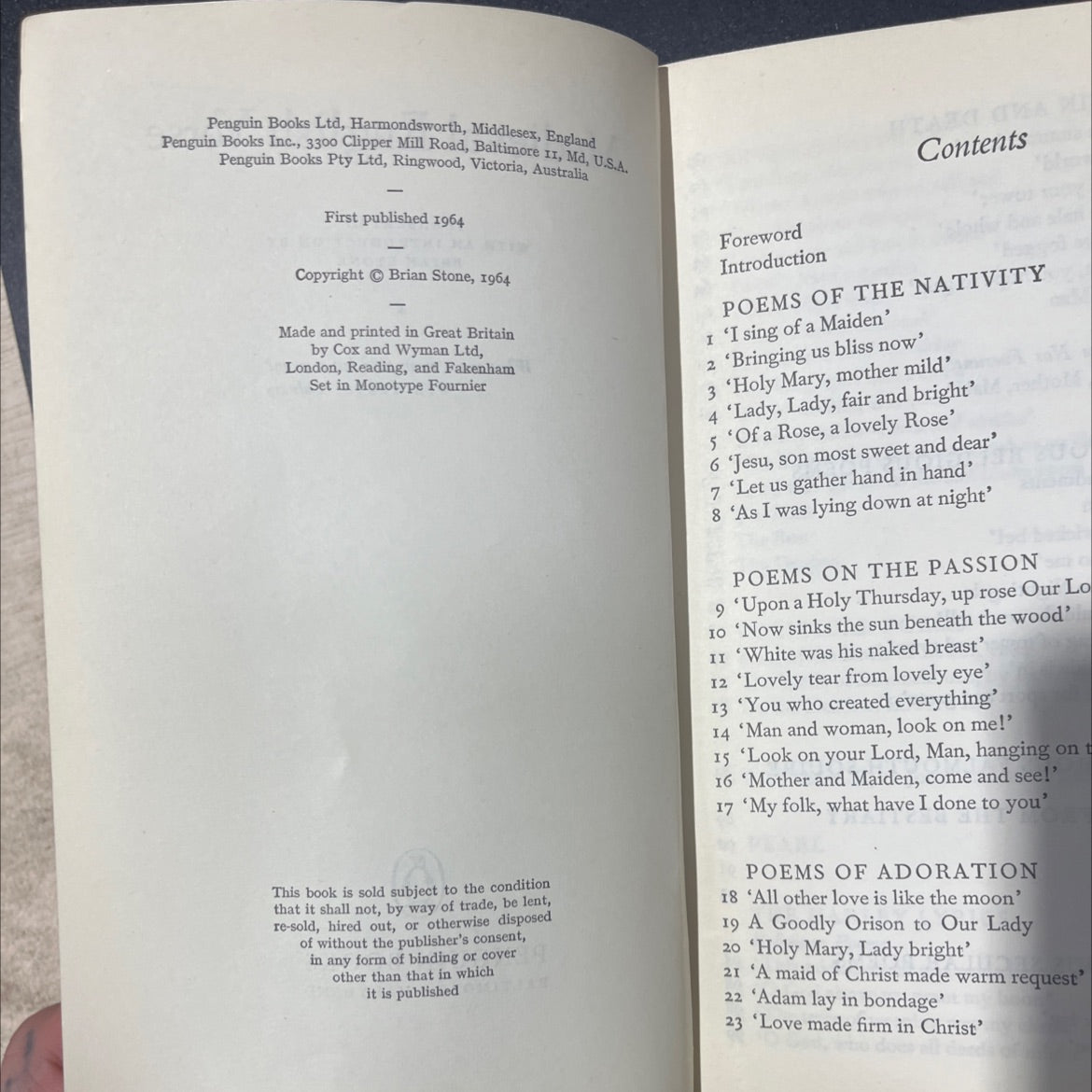 medieval english verse book, by Brian Stone, 1964 Paperback image 3