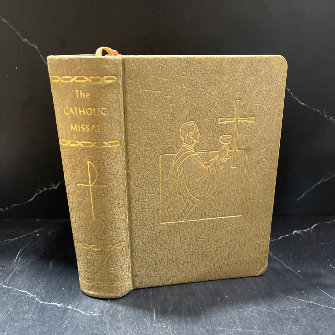 missal containing all the masses for sundays and for holy days of obligation book, by reverend john p. o'connell, m.a., image 1