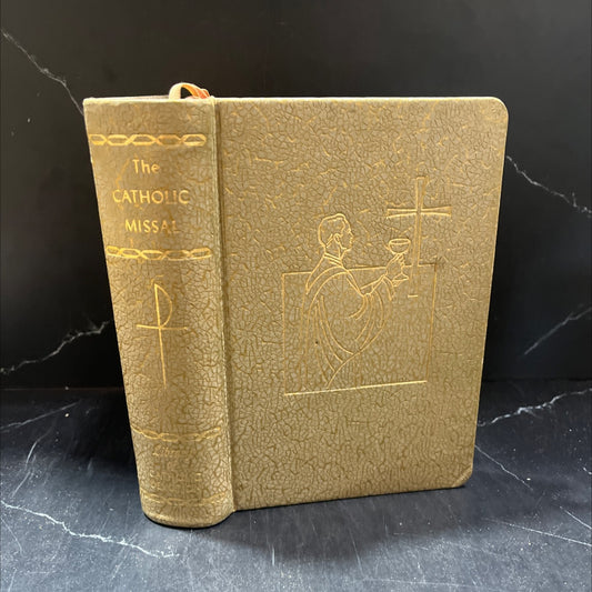 missal containing all the masses for sundays and for holy days of obligation book, by reverend john p. o'connell, m.a., image 1