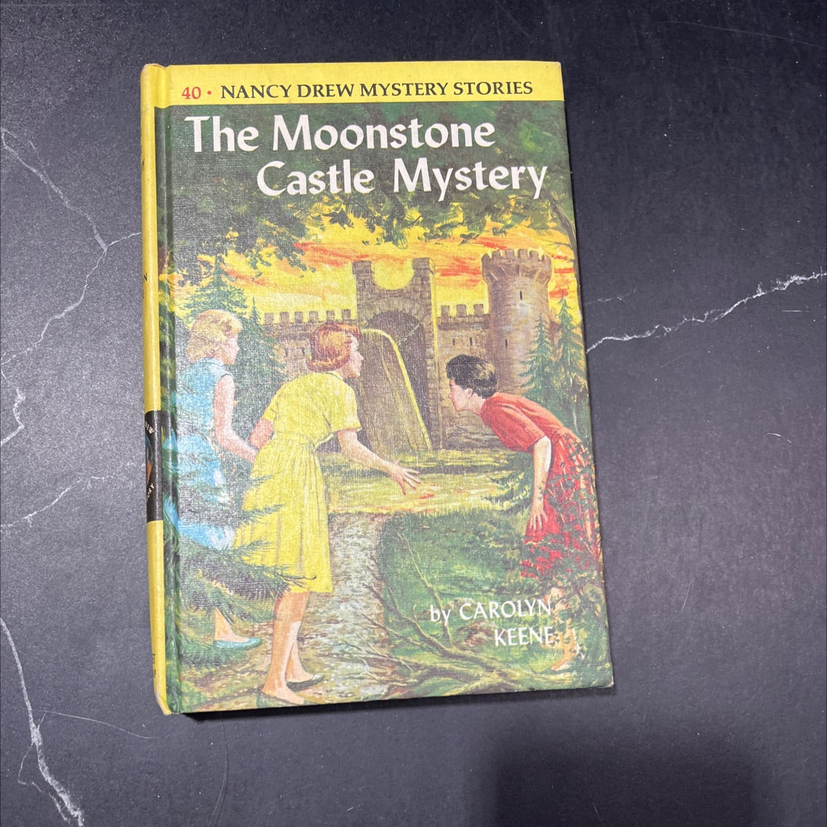 moonstone castle mystery book, by carolyn keene, 1963 Hardcover image 1