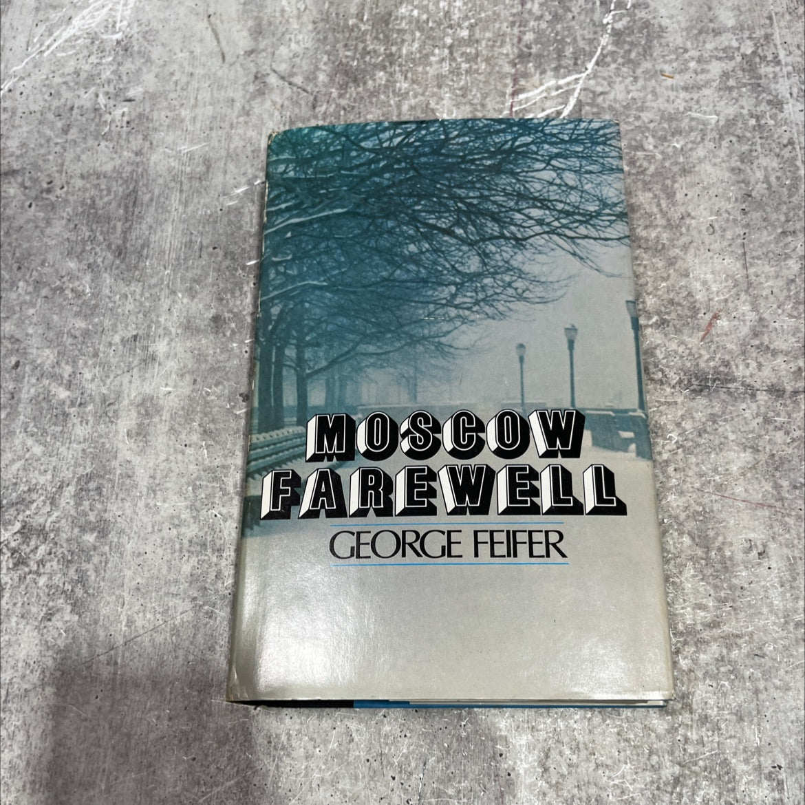 moscow farewell book, by george feifer, 1976 Hardcover image 1