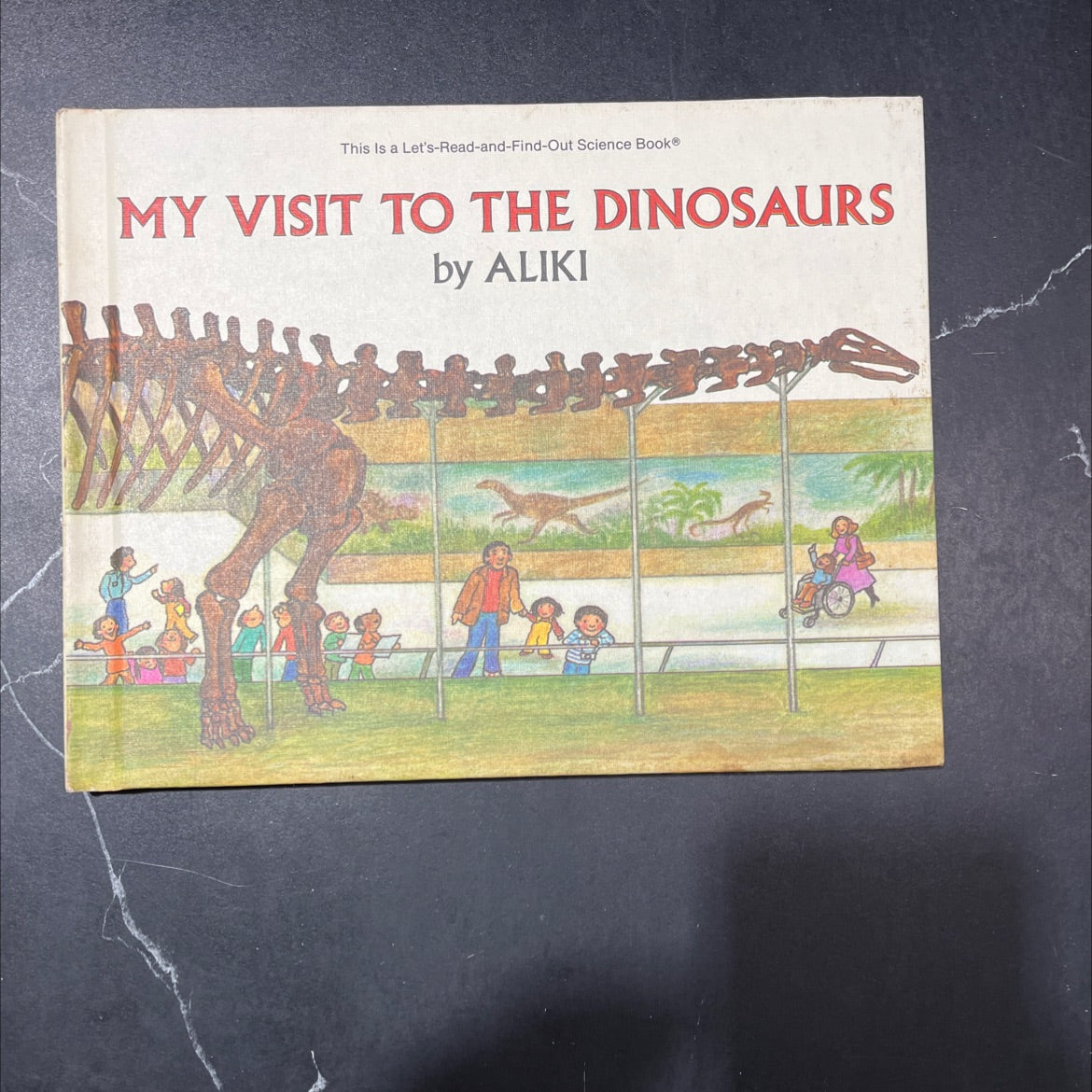 my visit to the dinosaurs book, by aliki, 1985 Hardcover image 1