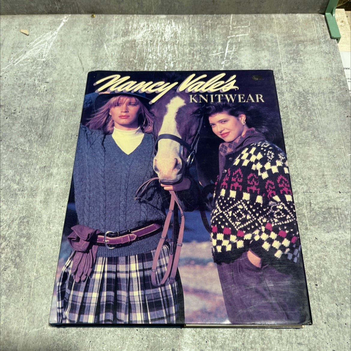 nancy vale's knitwear book, by Nancy Vale, 1987 Hardcover image 1