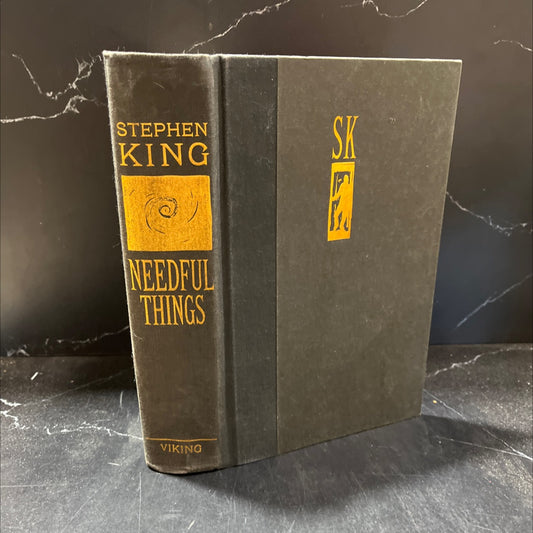 needful things book, by Stephen King, 1991 Hardcover image 1