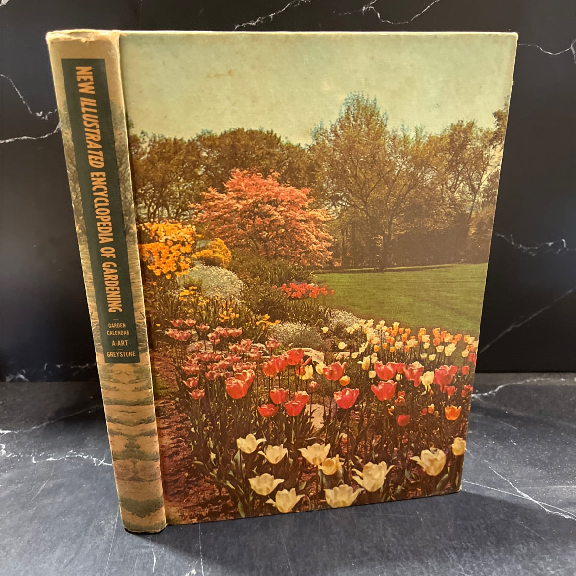 new illustrated encyclopedia of gardening unabriged book, by t. h. everett, 1960 Hardcover image 1