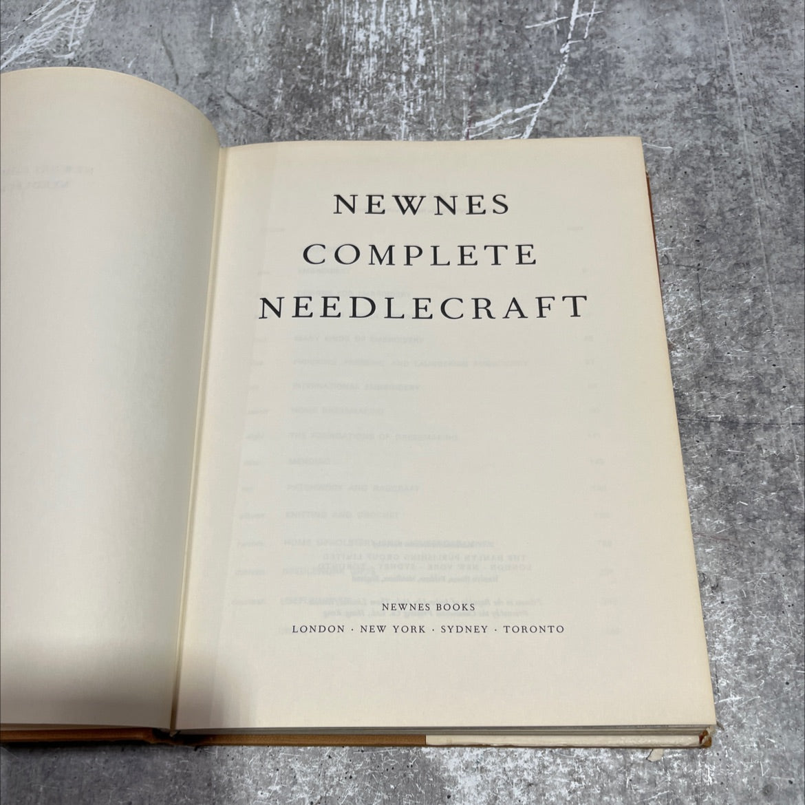 newnes complete needlecraft book, by unknown, 1969 Hardcover image 2