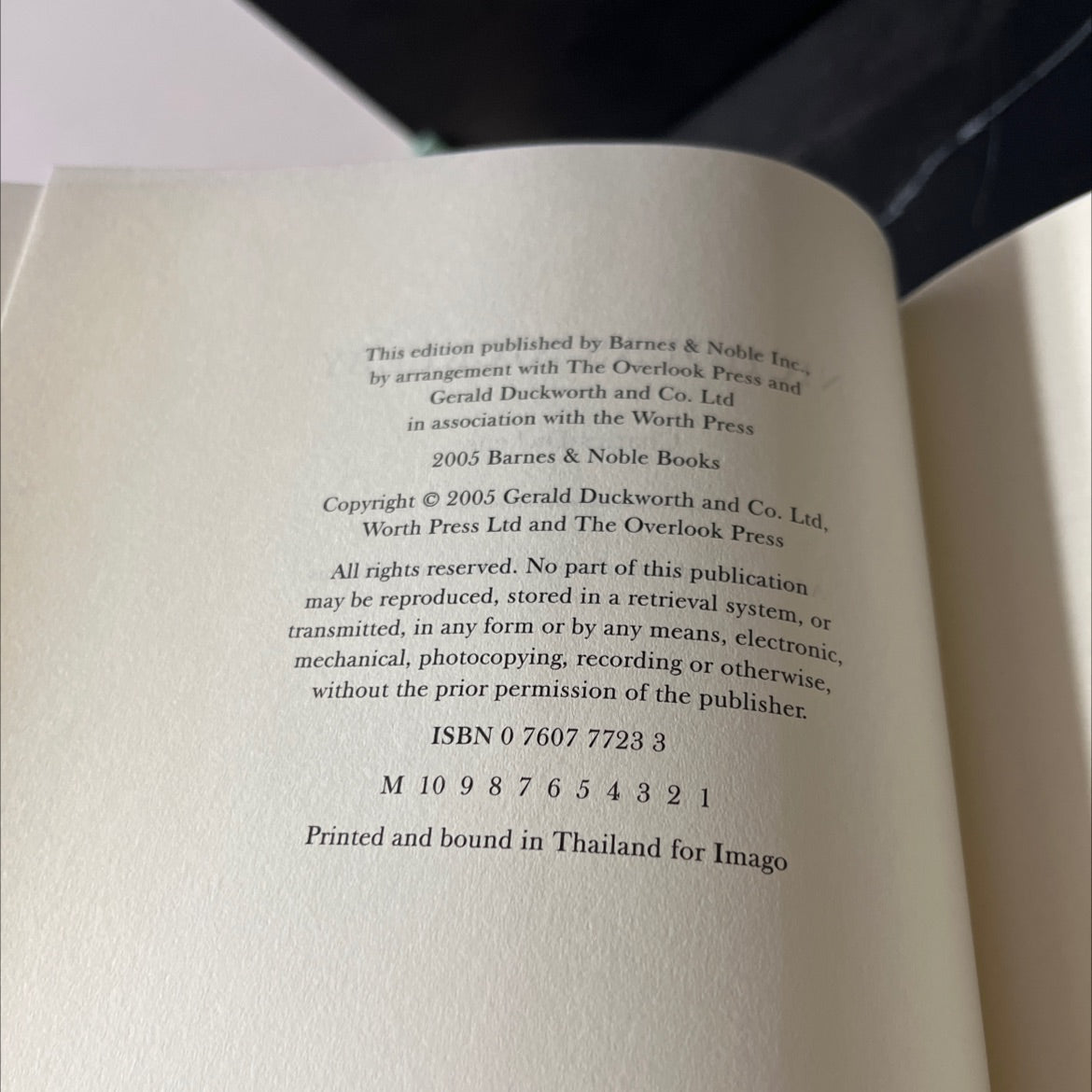 nicholas nickleby book, by charles dickens, 2005 Leather image 3