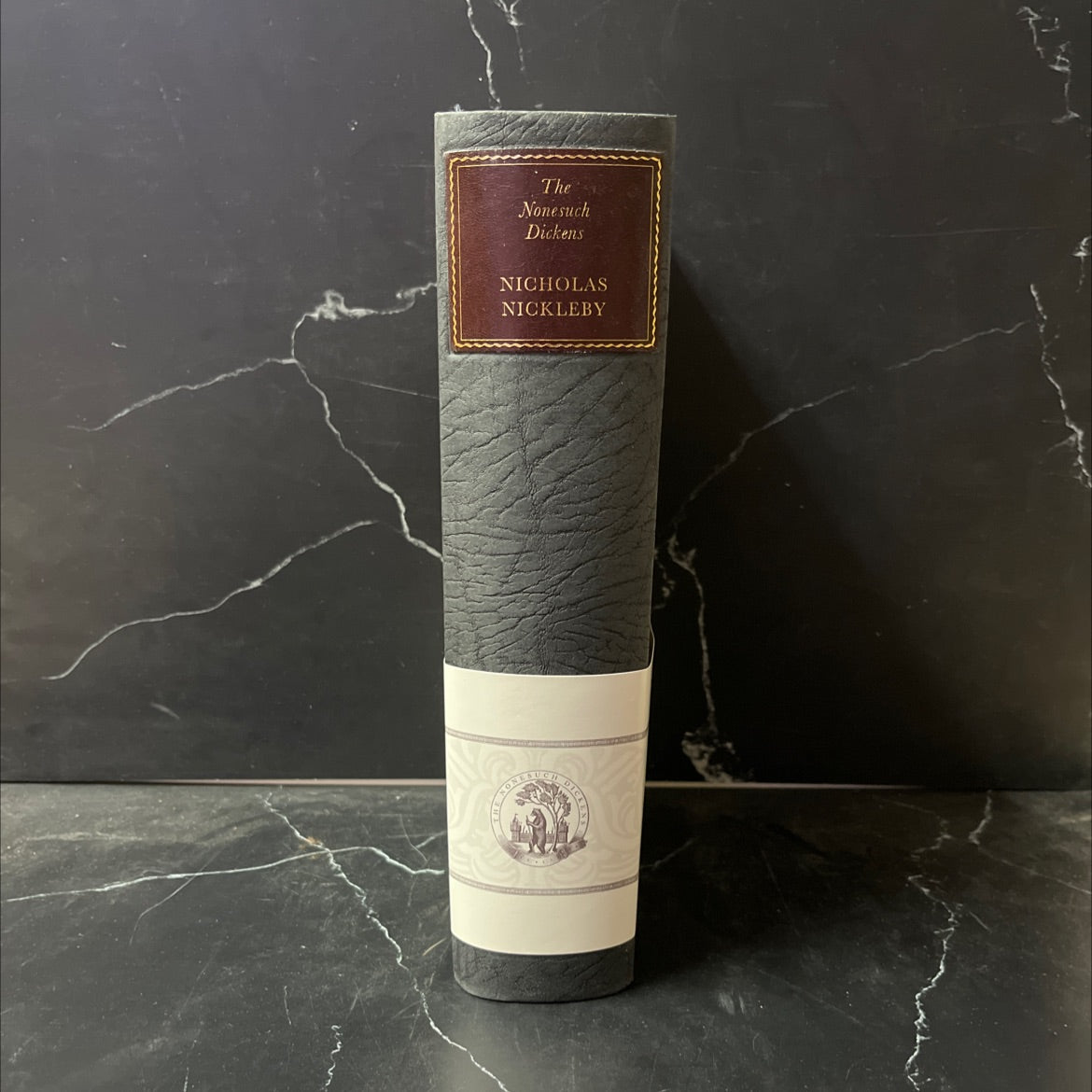 nicholas nickleby book, by charles dickens, 2005 Leather image 4
