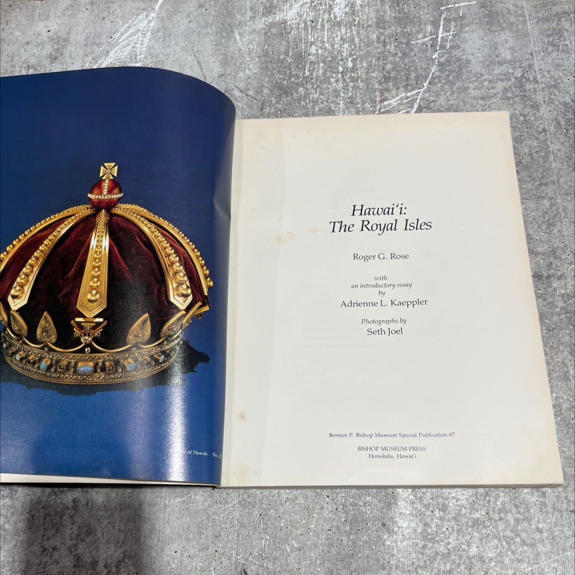 no. 2 hawai'i: the royal isles book, by Roger G. Rose, 1980 Paperback image 2