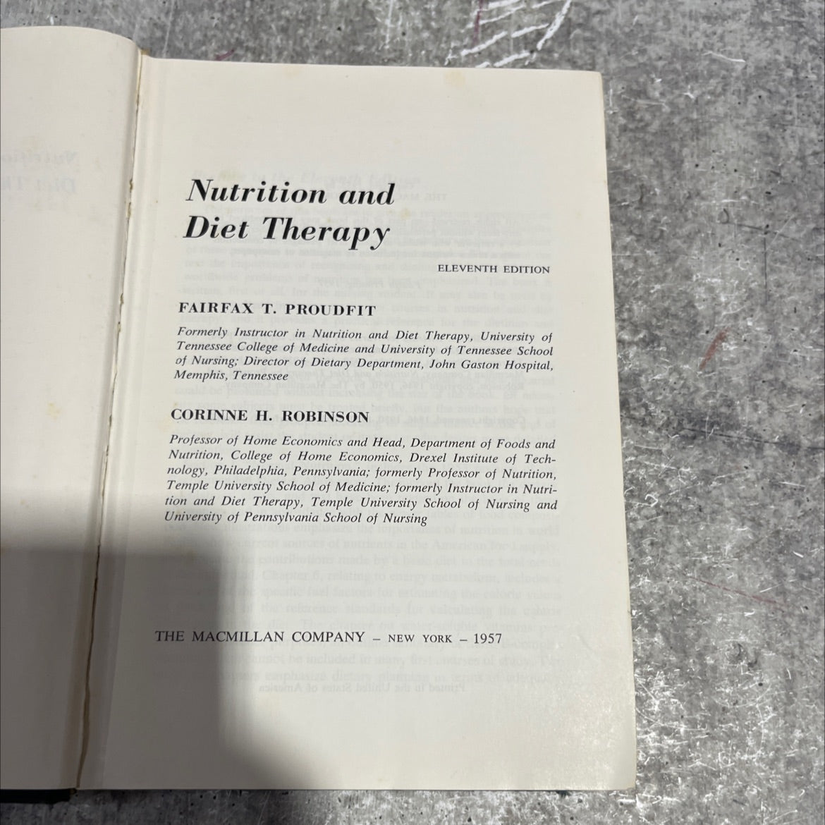 nutrition and diet therapy book, by fairfax t. proudfit, corinne h. robinson, 1957 Hardcover image 2