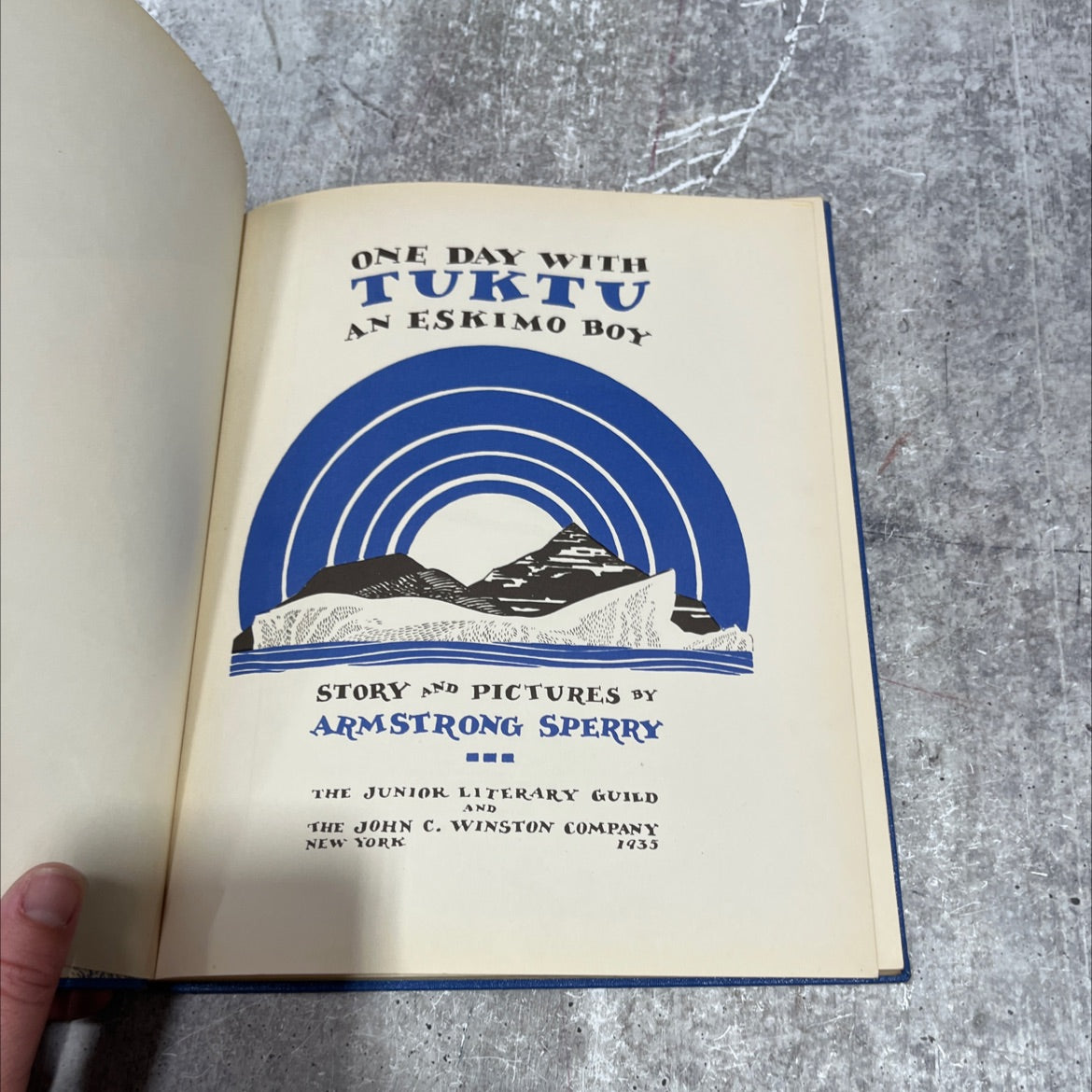 one day with tuktu an eskimo boy story and pictures book, by armstrong sperry, 1935 Hardcover image 2
