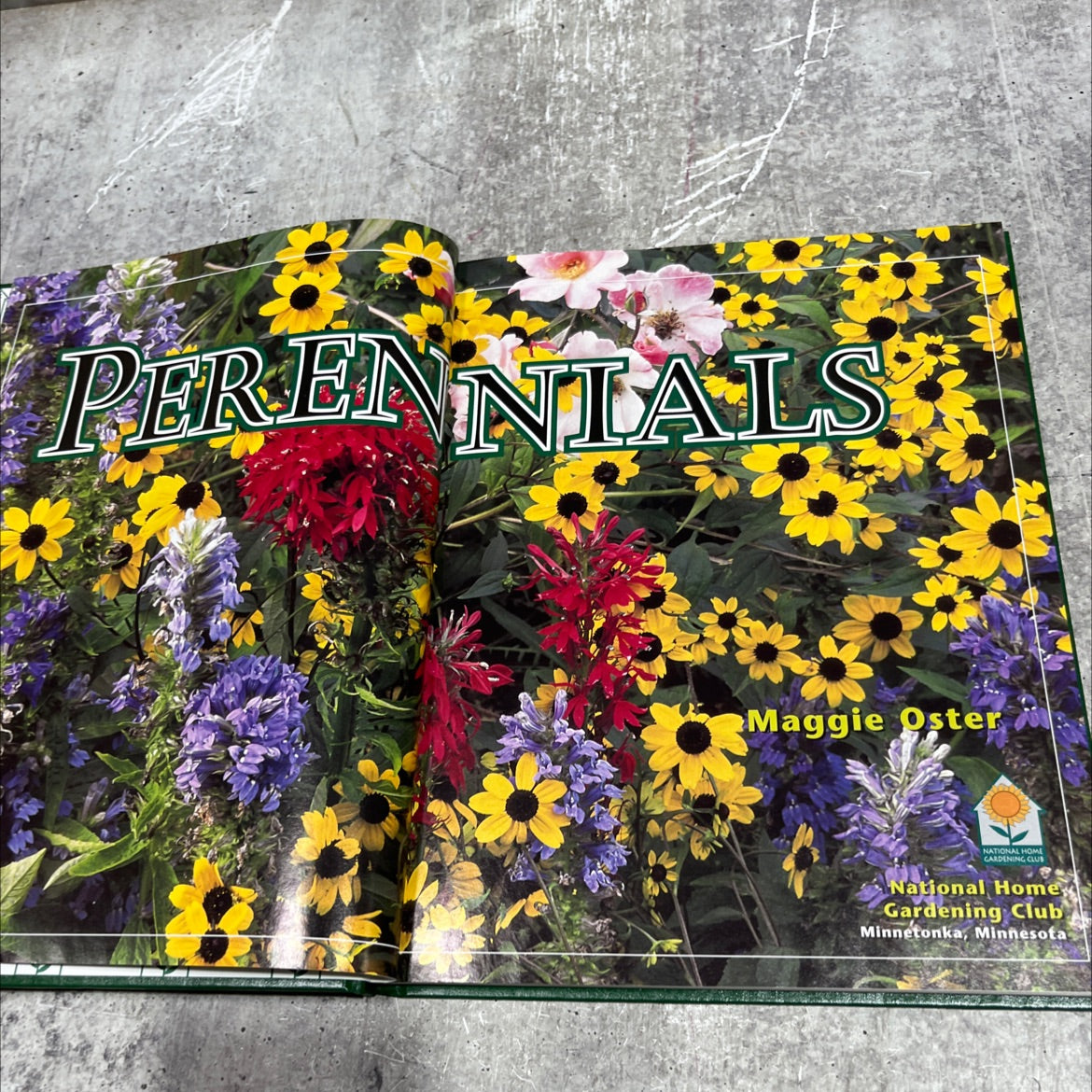 perennials book, by maggie oster, 2002 Hardcover image 2
