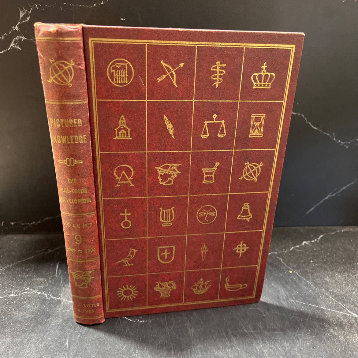 pictured knowledge the full-color illustrated encyclopedia for the family book, by Franklin Dunham, 1957 Hardcover image 1