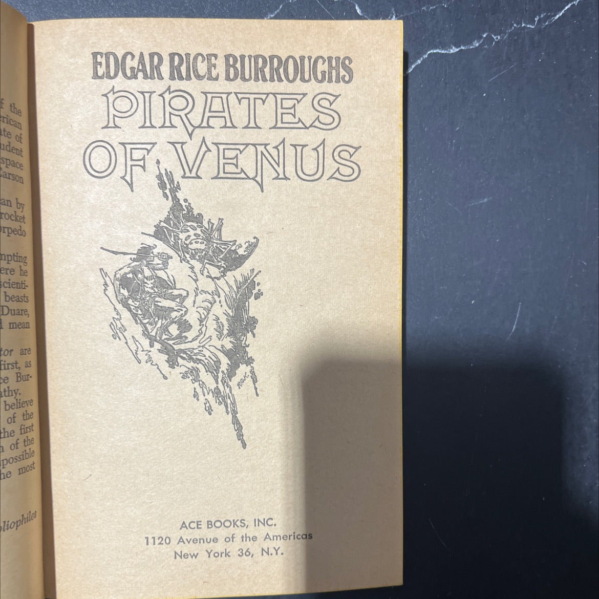 pirates of venus book, by edgar rice burroughs, 1934 Paperback image 2