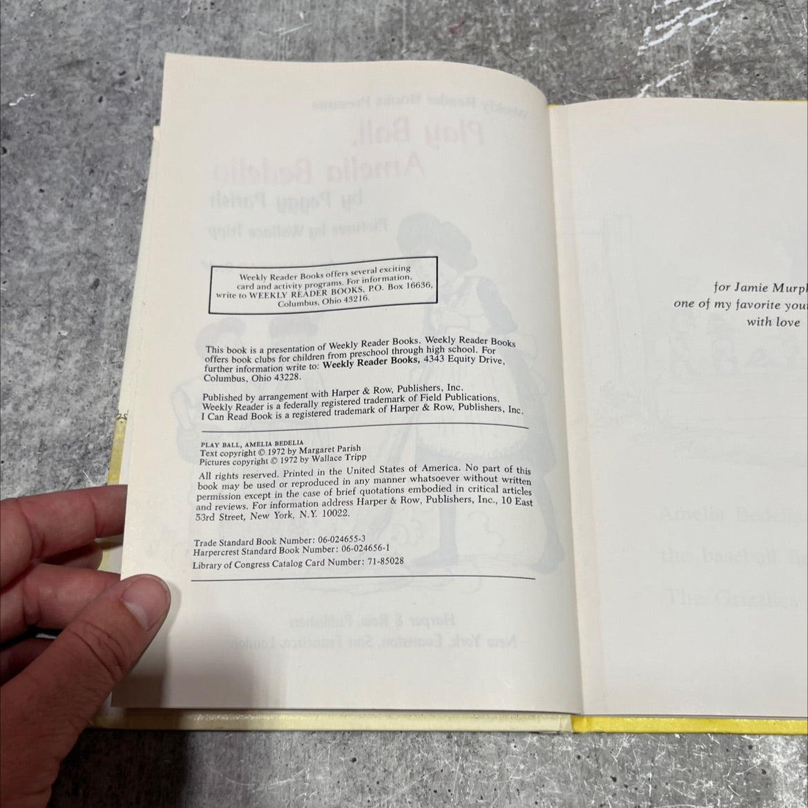 play ball, amelia bedelia book, by Peggy Parish, 1972 Hardcover image 3