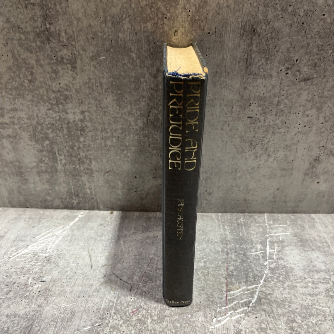 pride and prejudice book, by jane austen, 1987 Hardcover image 4