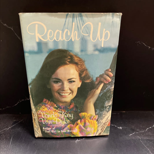 reach up book, by vonda kay van dyke, 1971 Hardcover image 1