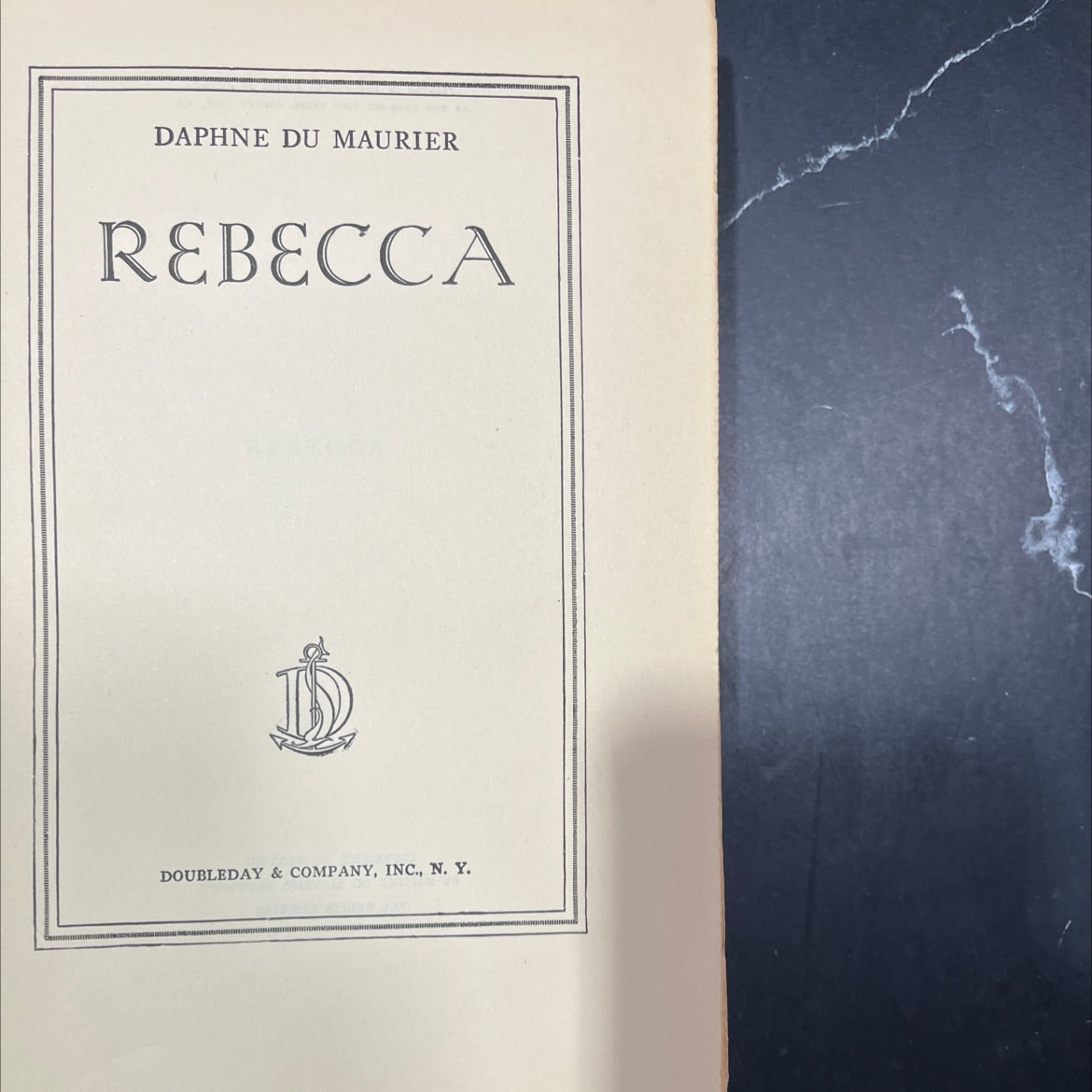 rebecca book, by daphne du maurier, 1938 Hardcover image 2