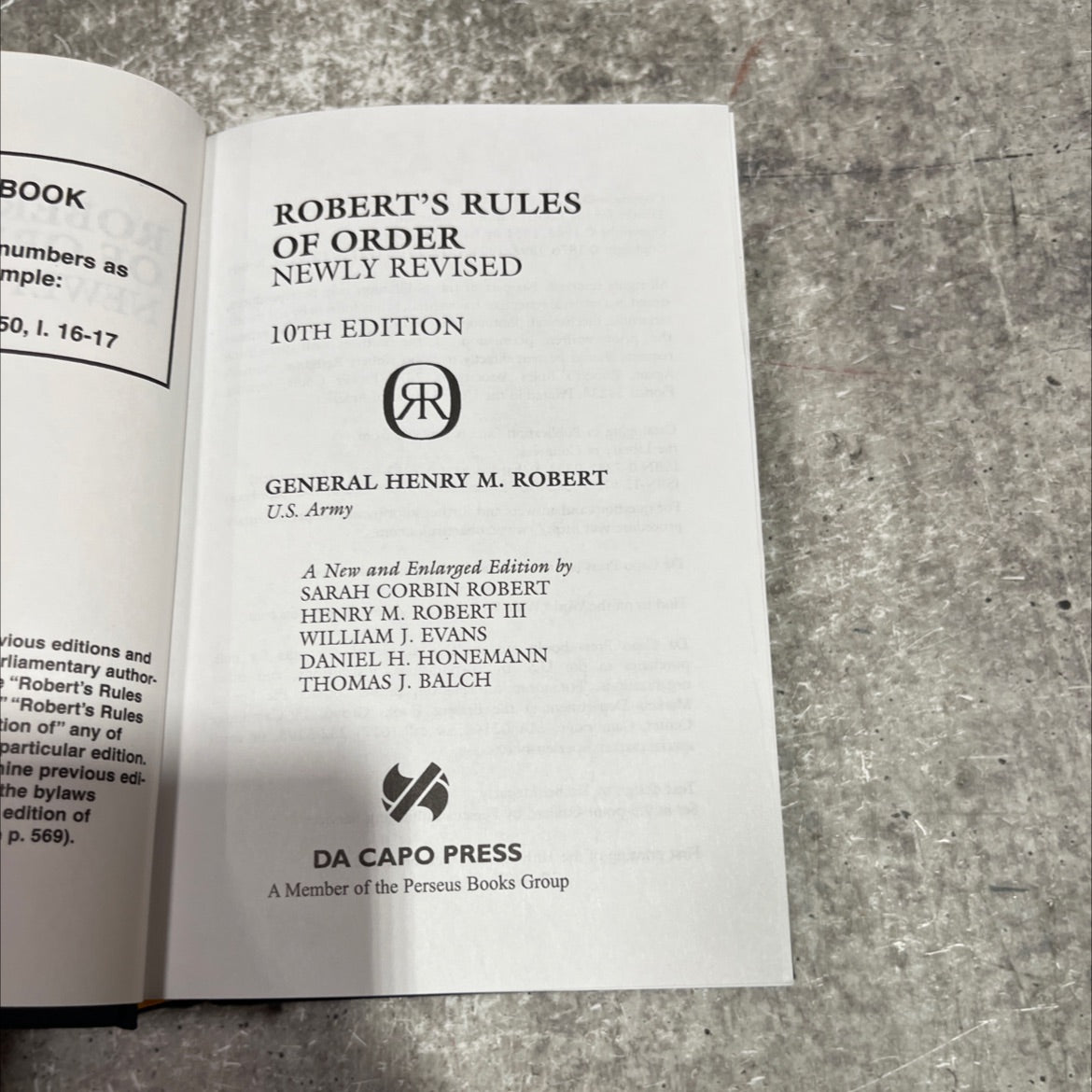 robert's rules of order newly revised 10th edition book, by general henry m. robert, 2000 Hardcover image 2