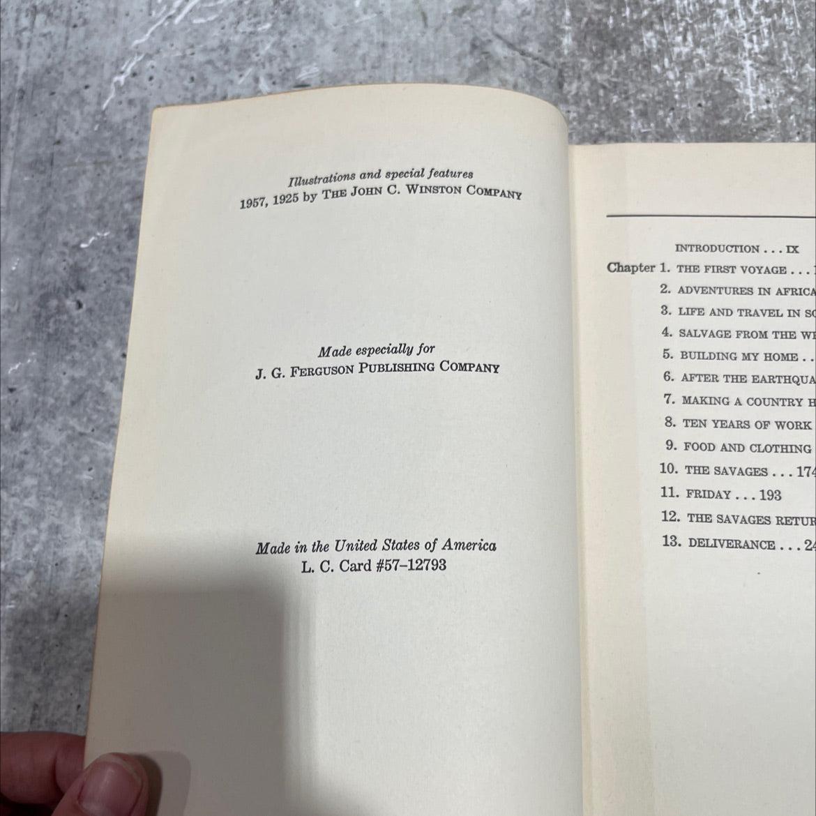 robinson crusoe book, by daniel defoe, 1957 Hardcover image 3