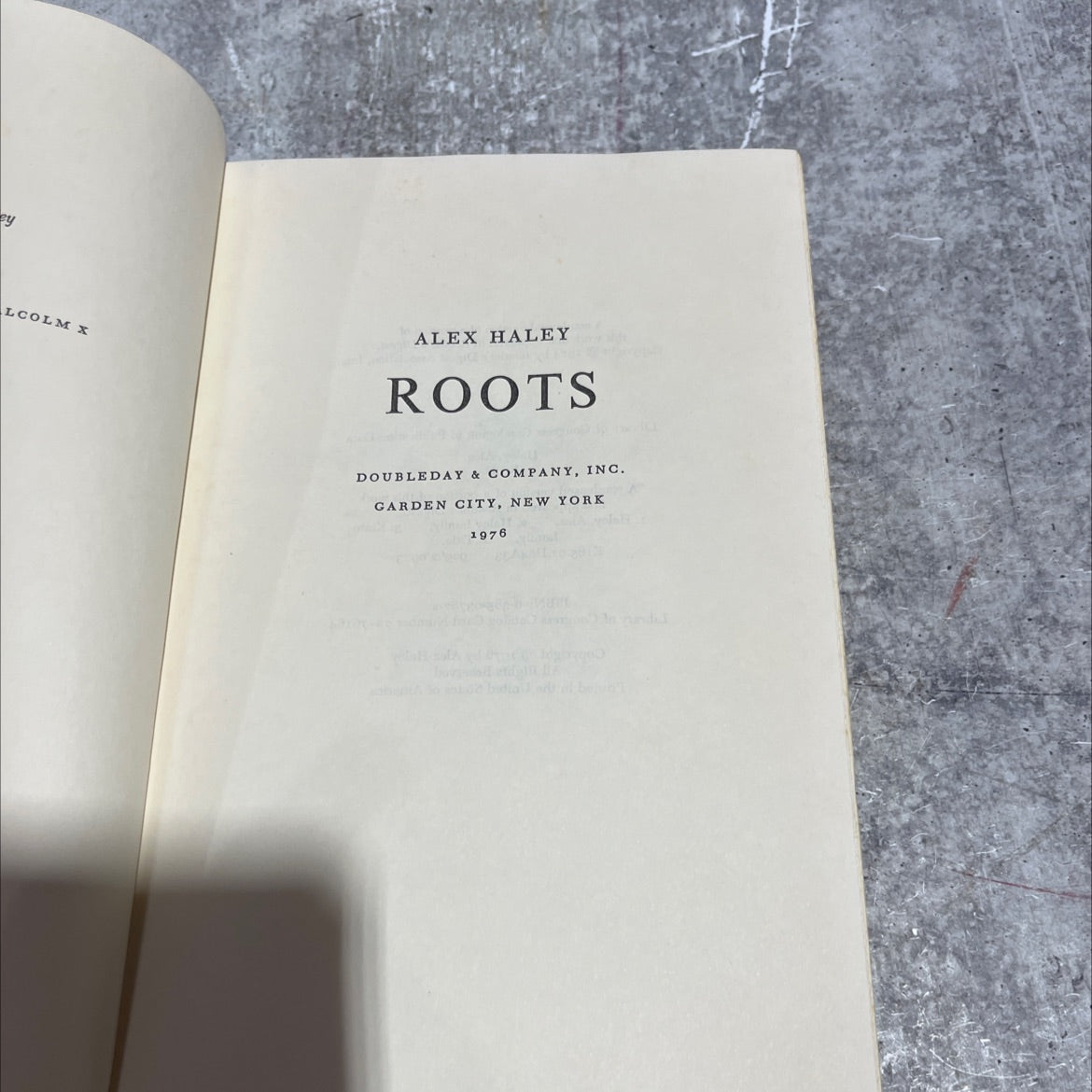 roots book, by alex haley, 1976 Hardcover image 2