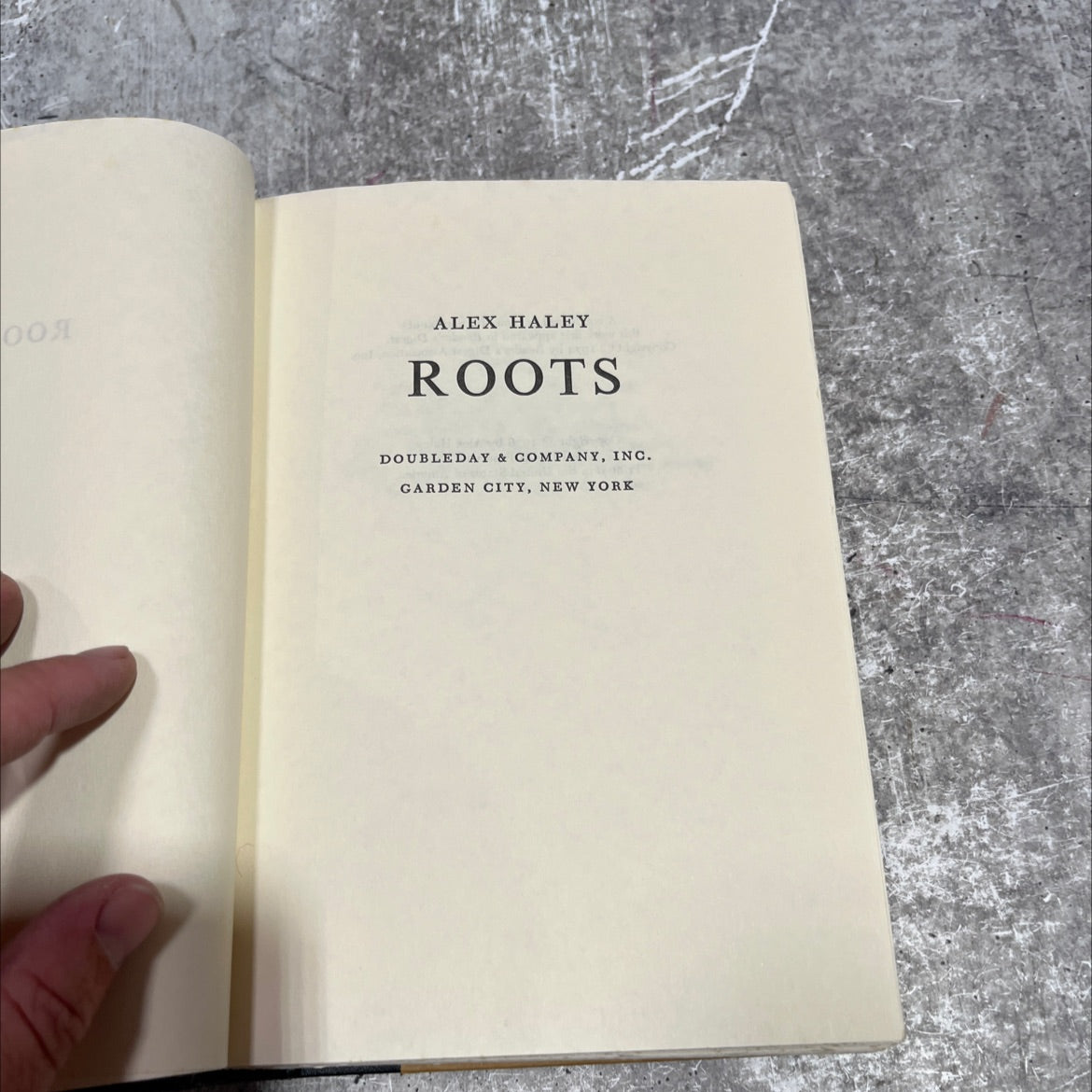 roots book, by alex haley, 1976 Hardcover image 2