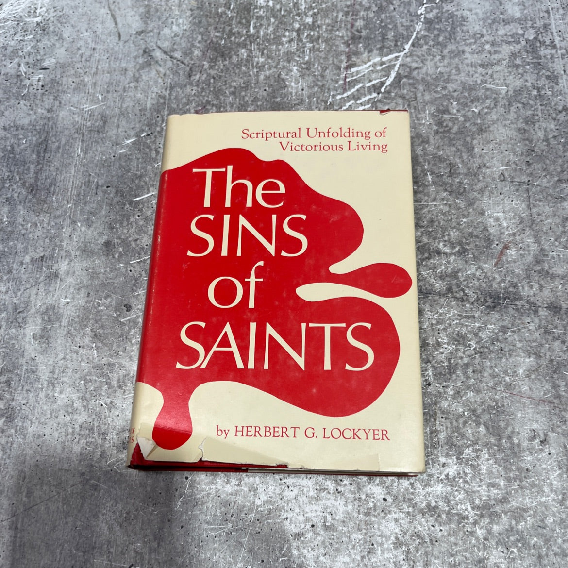 scriptural unfolding of victorious living the sins of saints book, by herbert g. lockyer, 1970 Hardcover image 1