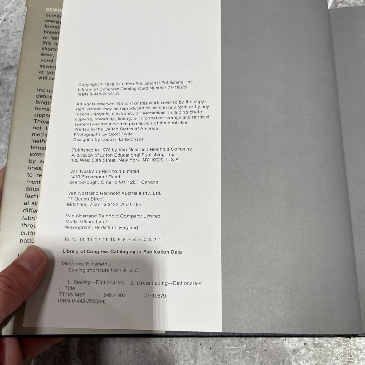 sewing shortcuts from a to z book, by elizabeth j. musheno, 1978 Hardcover image 3