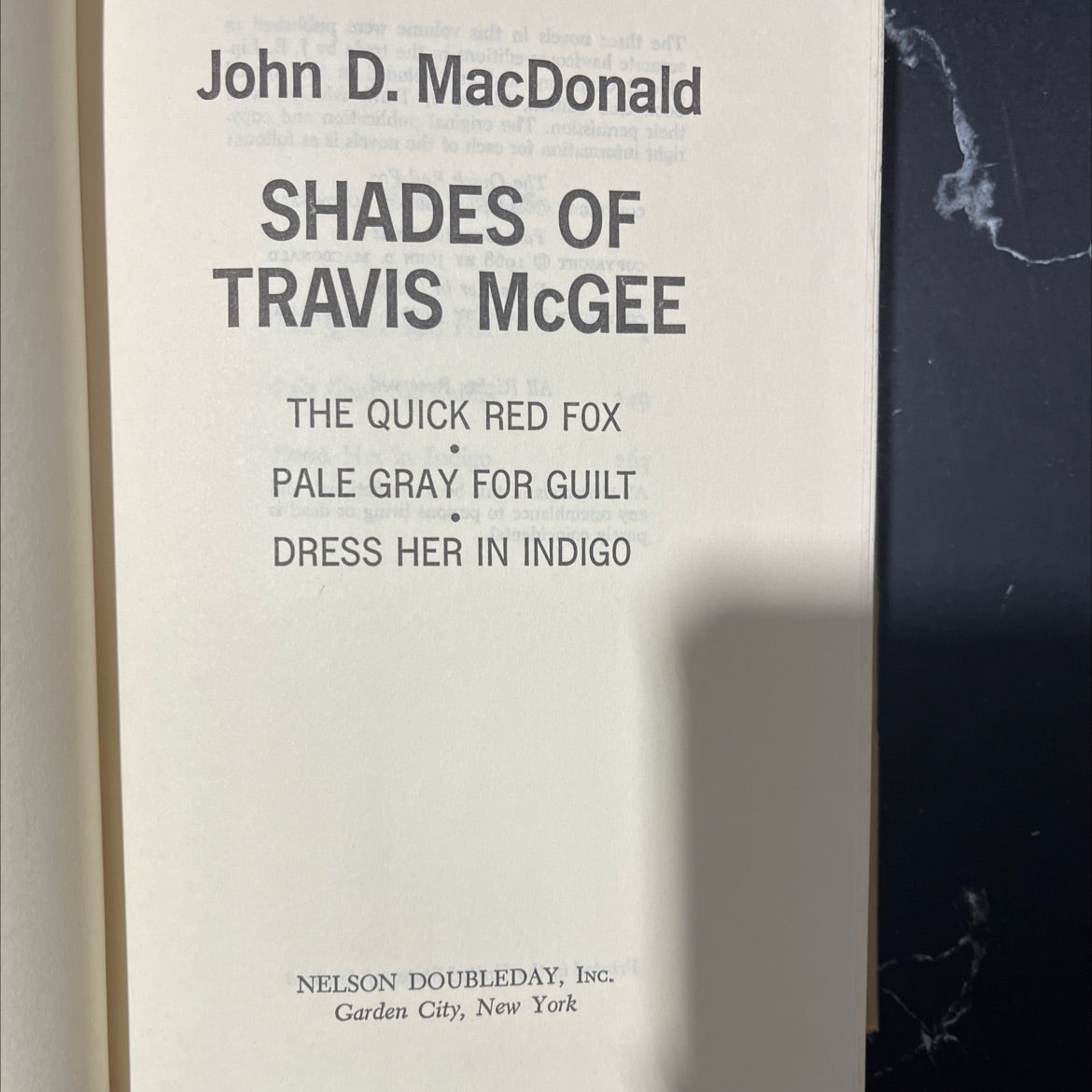 shades of travis mcgee book, by john d. macdonald, 1969 Hardcover image 2