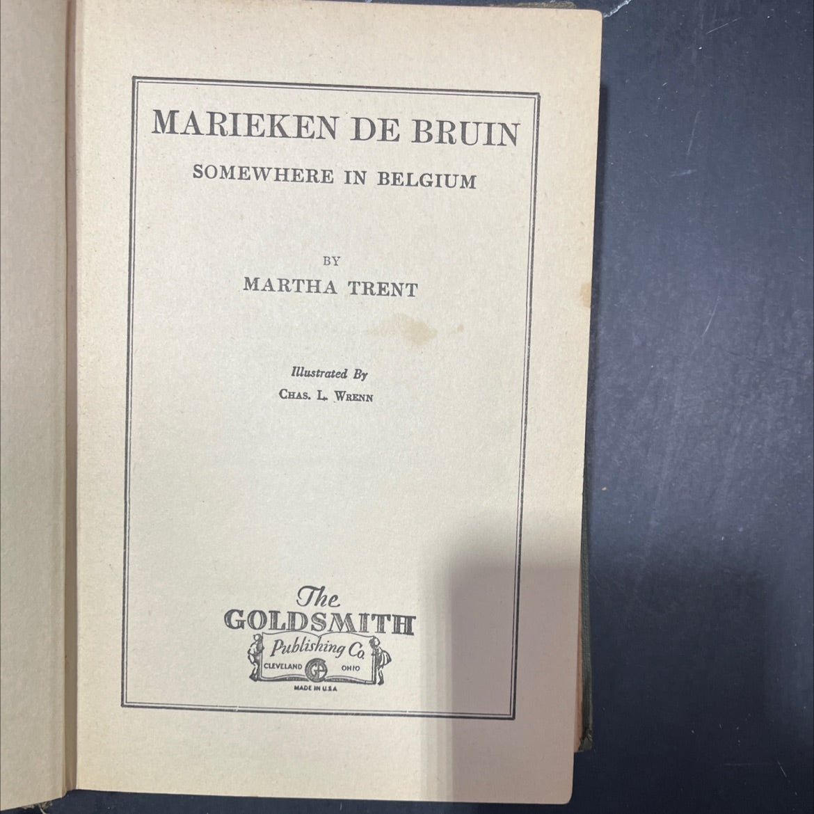 somewhere in belgium book, by marth Trent, 1918 Hardcover, Heavily Used image 2