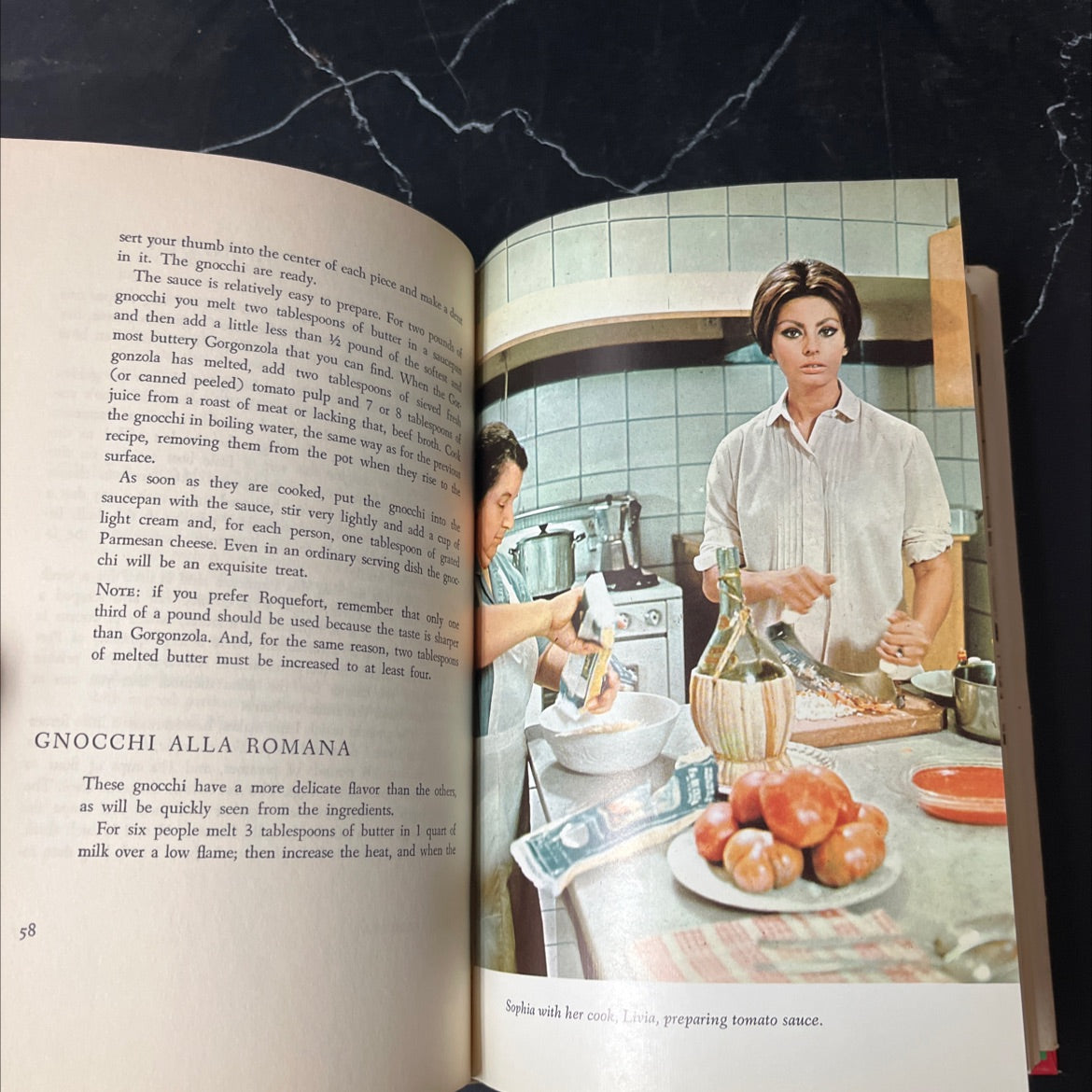 sophia loren in the kitchen with love in cucina con amore book, by sophia loren, 1972 Hardcover image 4