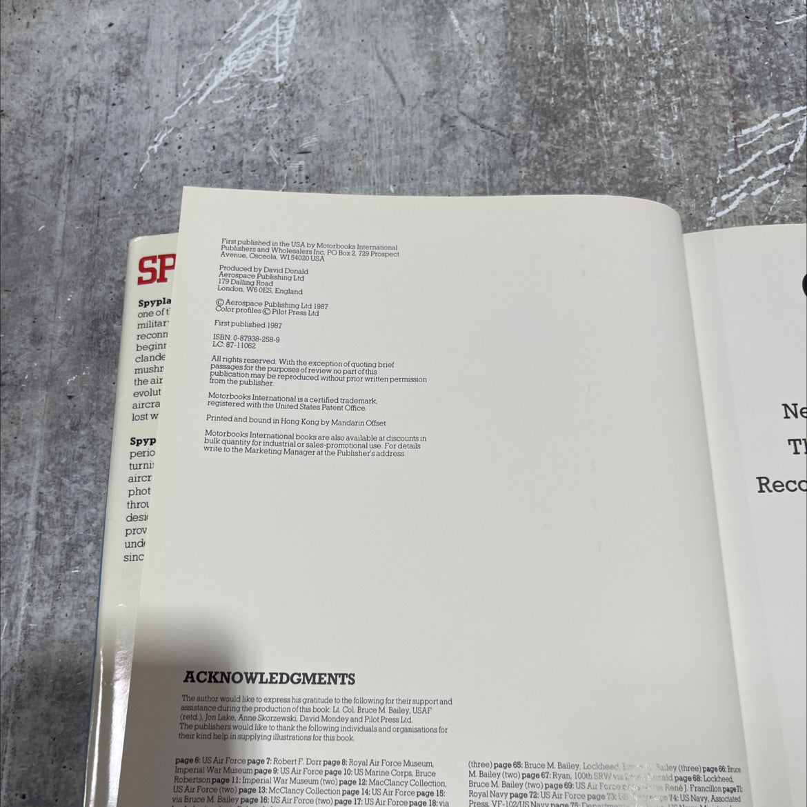 spyplane book, by David Donald, 1987 Hardcover image 3