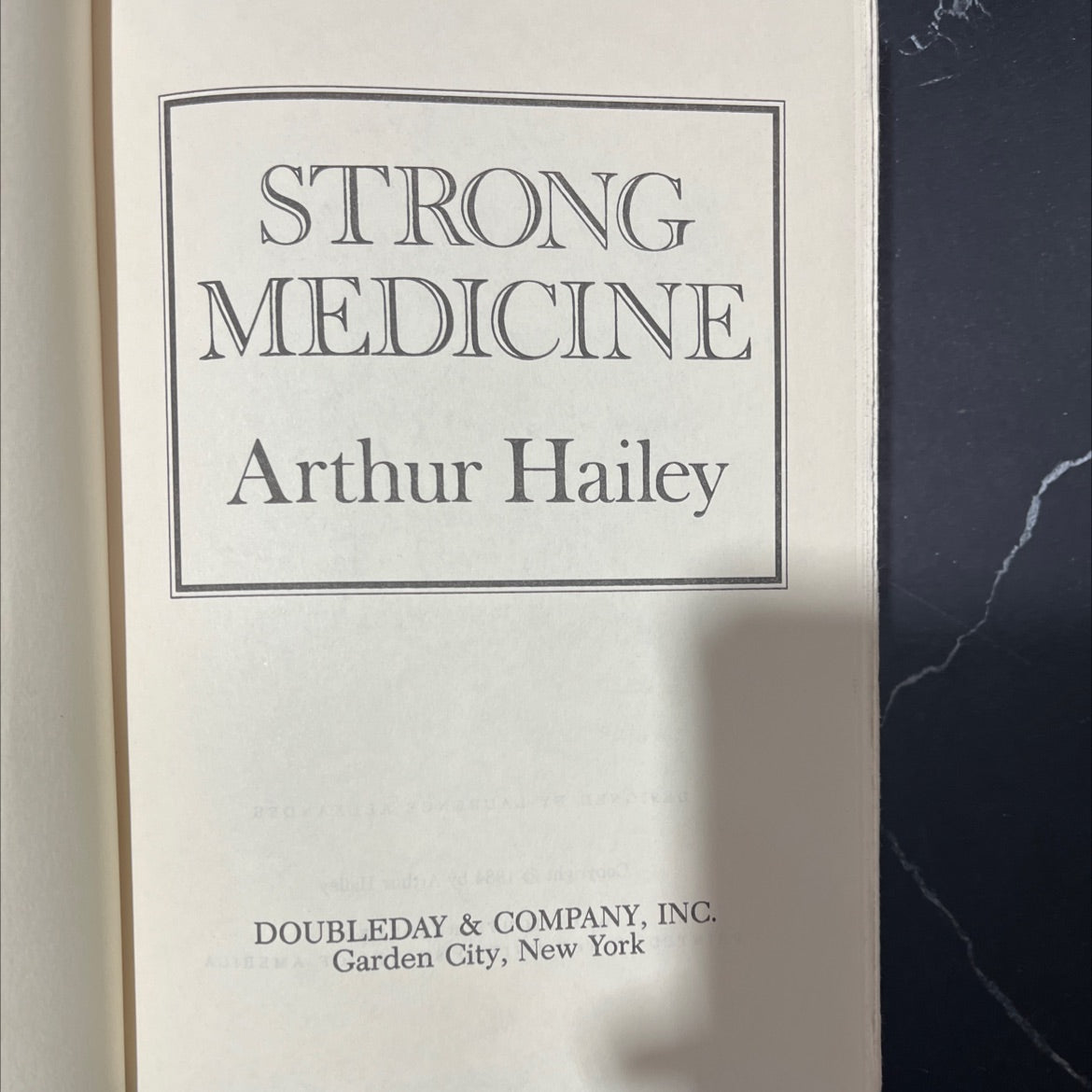 strong medicine book, by Arthur Hailey, 1984 Hardcover image 2