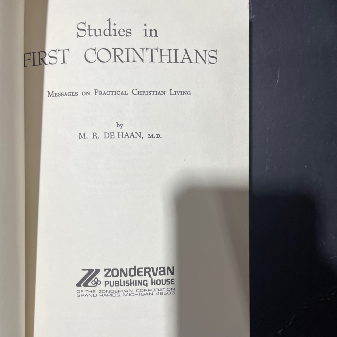 studies in first corinthians messages on practical christian living book, by m. r. de haan, m.d., 1970 Paperback image 2