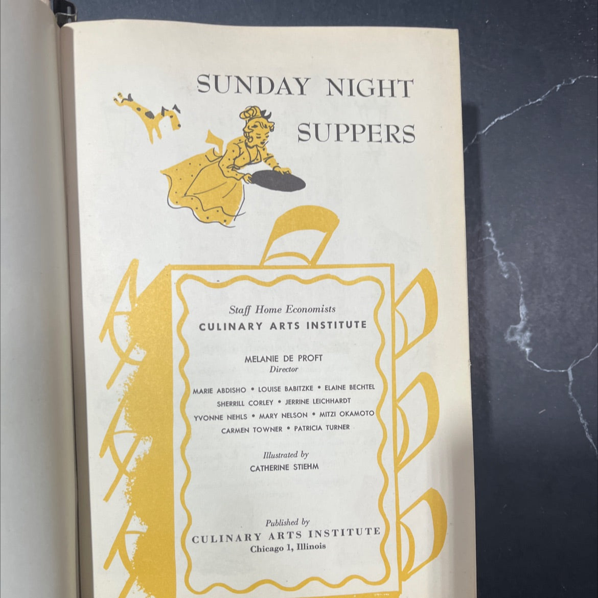 sunday night suppers book, by staff home economists, 1956 Hardcover image 2