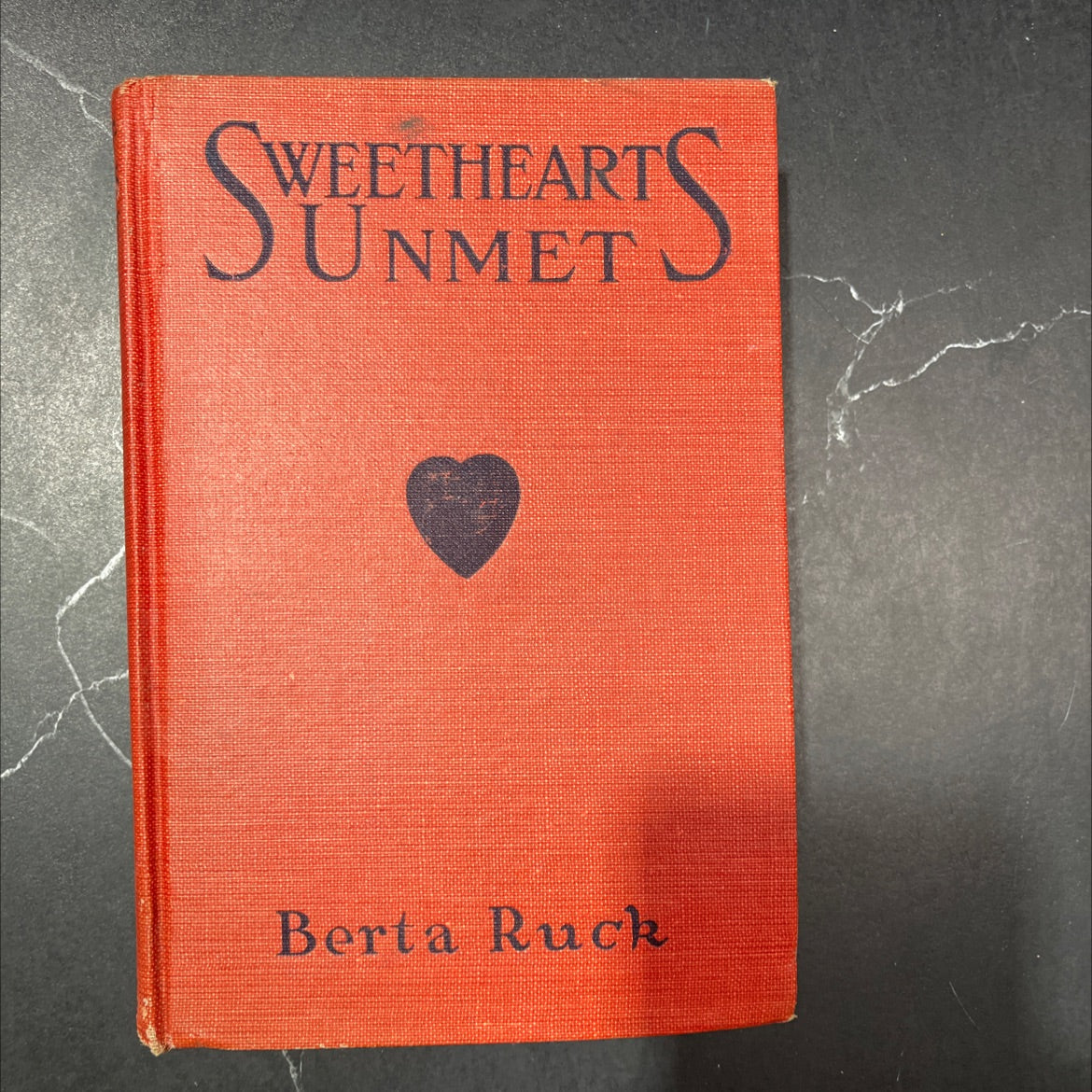 sweetheart's unmet book, by berta ruck, 1919 Hardcover image 1