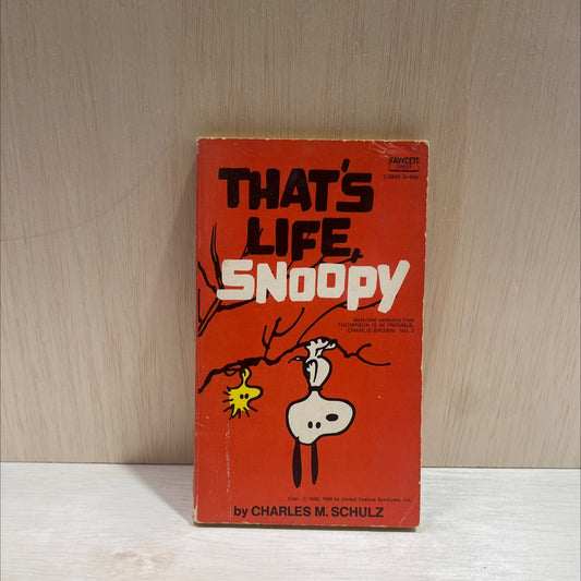 that's life snoopy book, by charles m. schulz, 1973 Paperback image 1