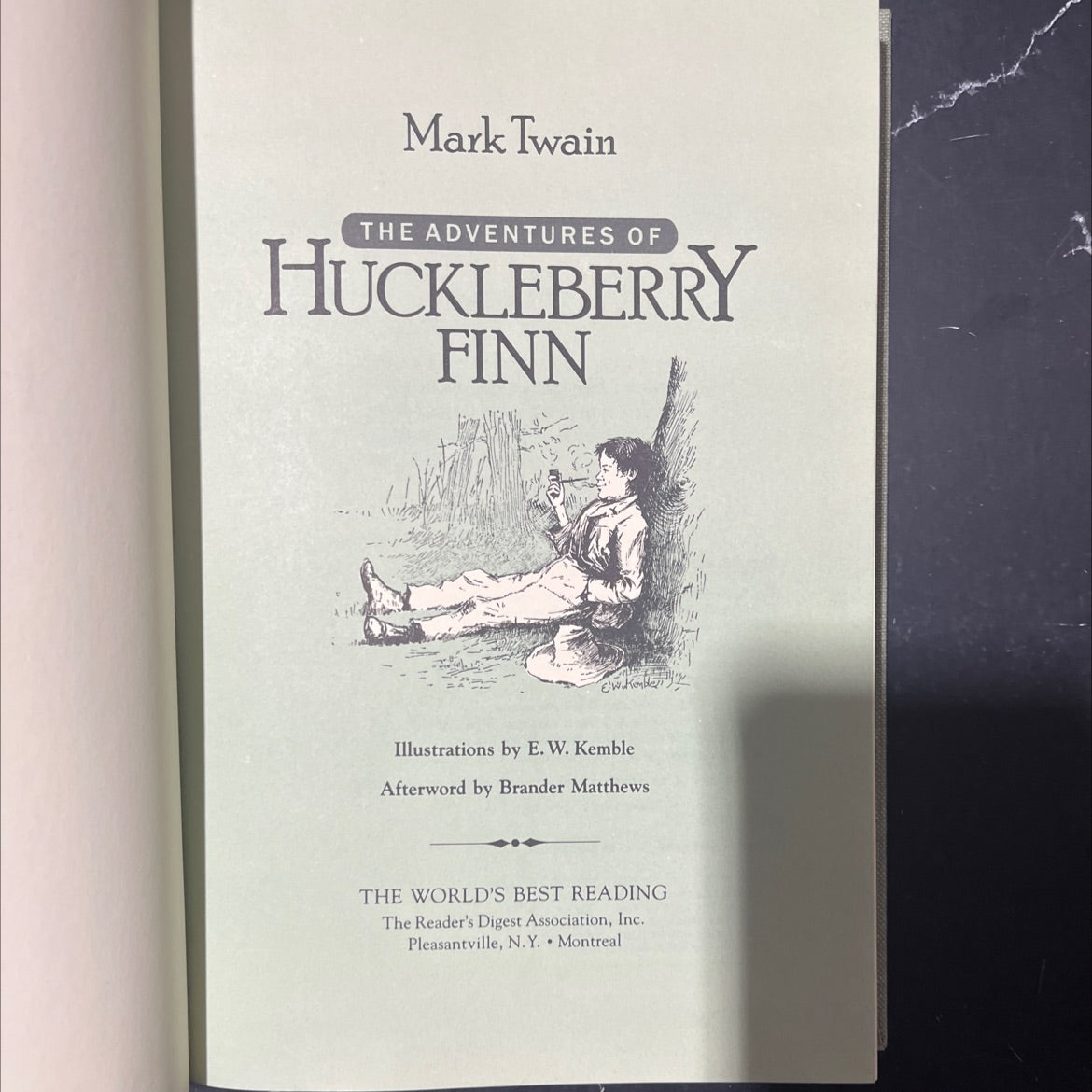 the adventures of huckleberry finn book, by Mark Twain, 1986 Hardcover image 2