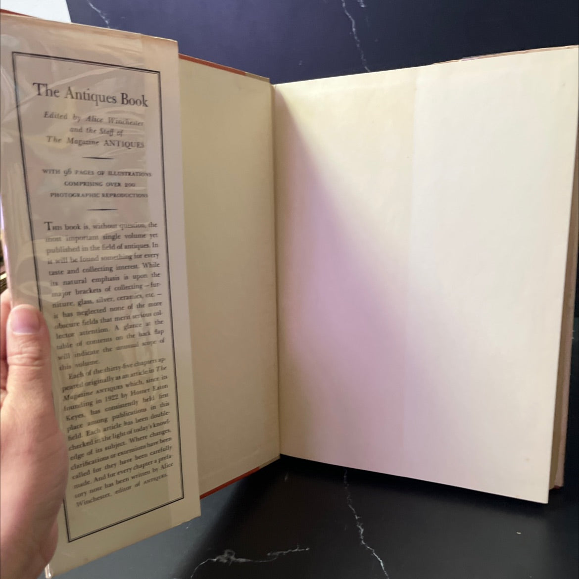 the antiques book book, by Alice Winchester, 1950 Hardcover image 4