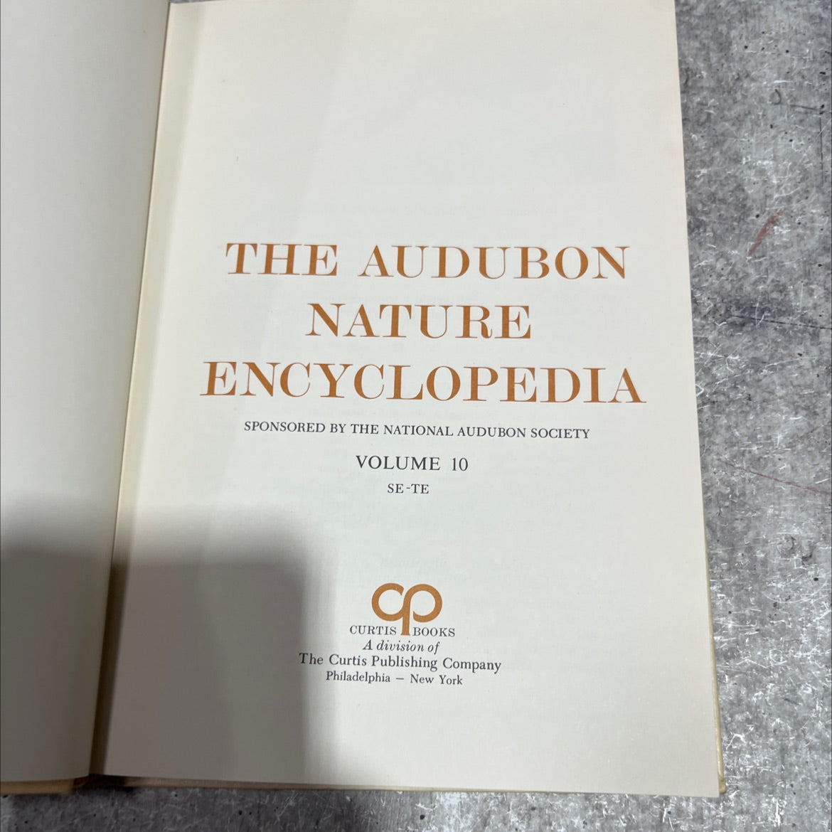 the audubon nature encyclopedia book, by national audubon society, 1971 Hardcover image 2