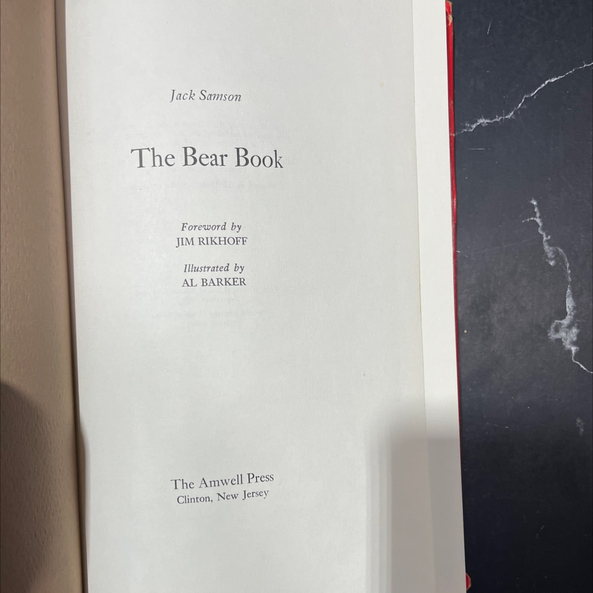 the bear book book, by jack samson, 1982 Hardcover image 2