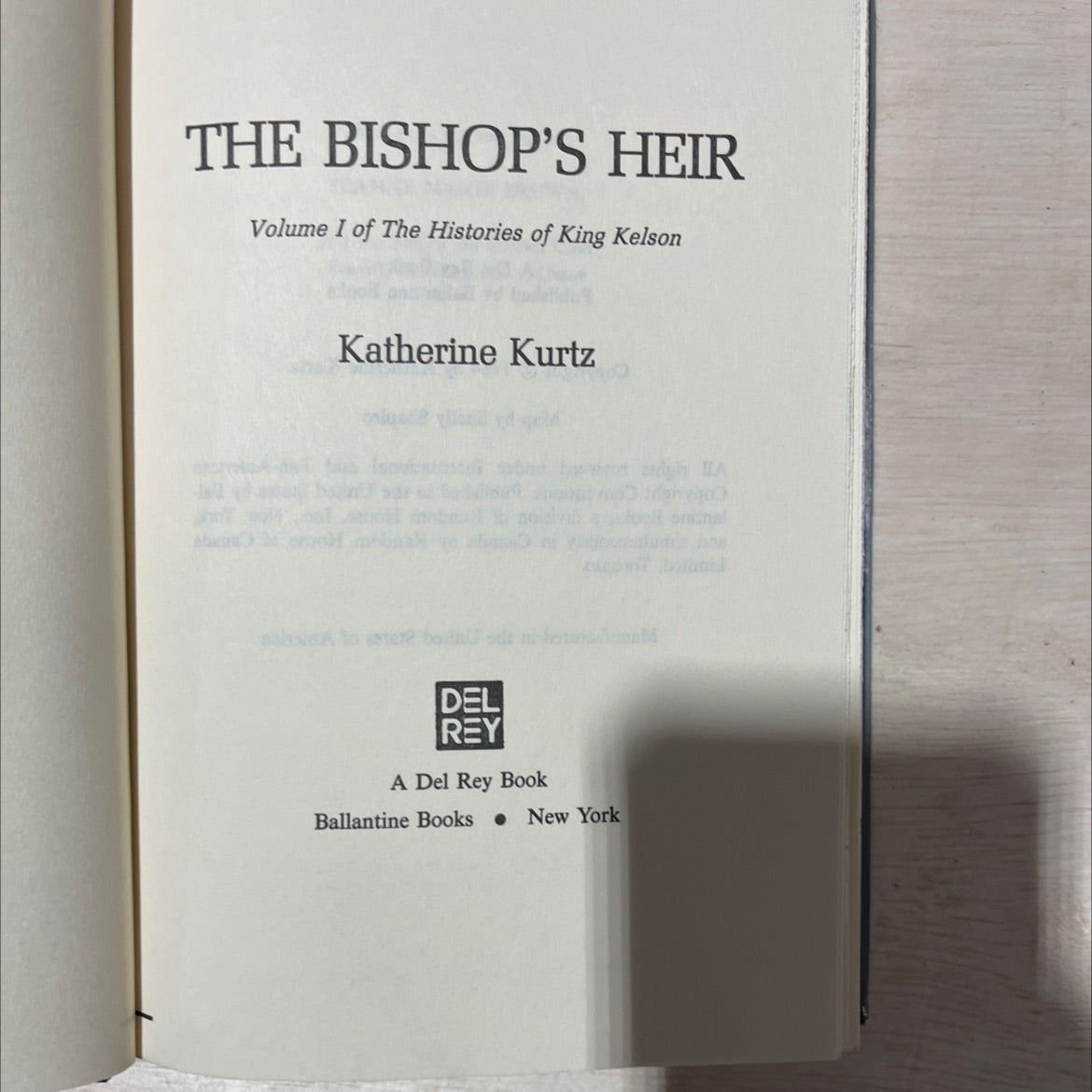 the bishop's heir book, by Katherine Kurtz, 1984 Hardcover, Vintage image 2