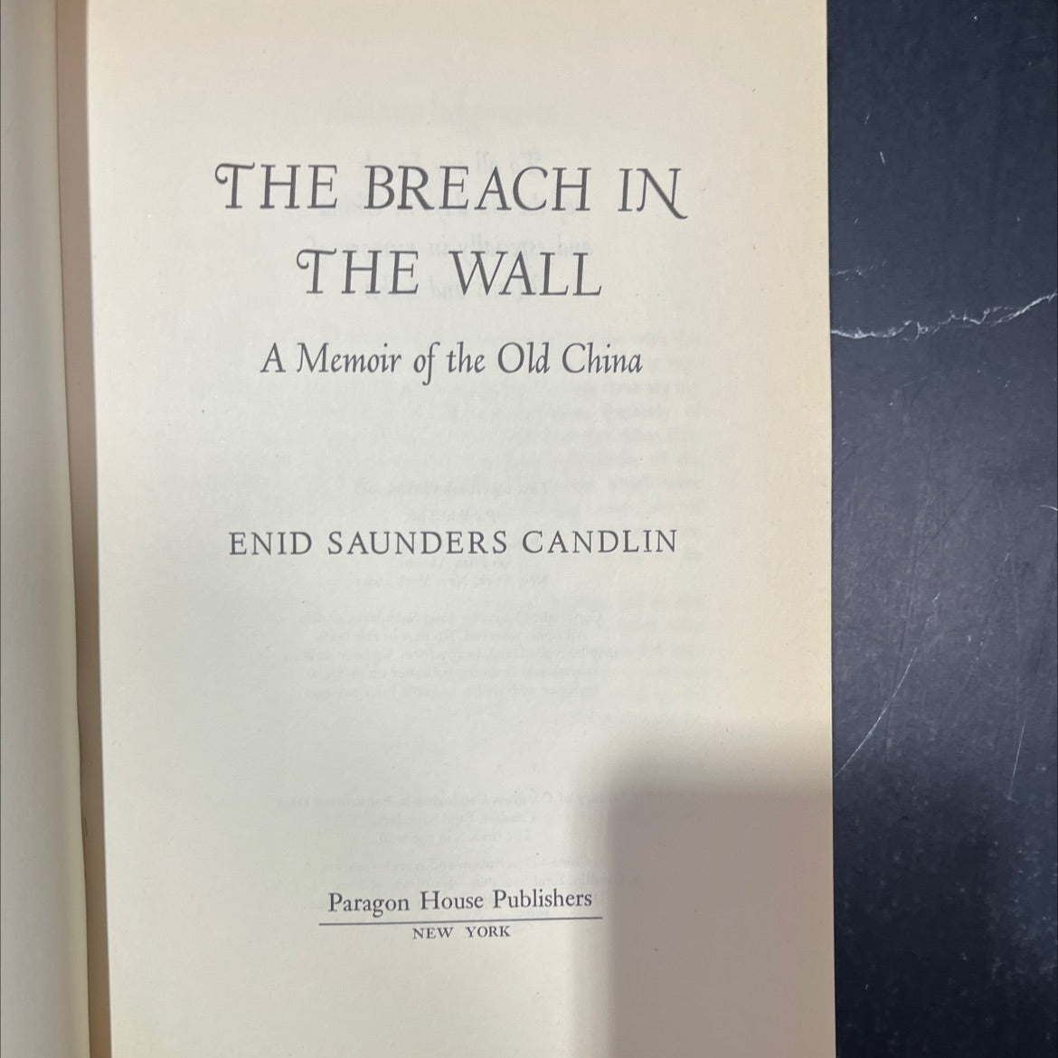 the breach in the wall book, by Enid Saunders Candlin, 1987 Paperback image 2