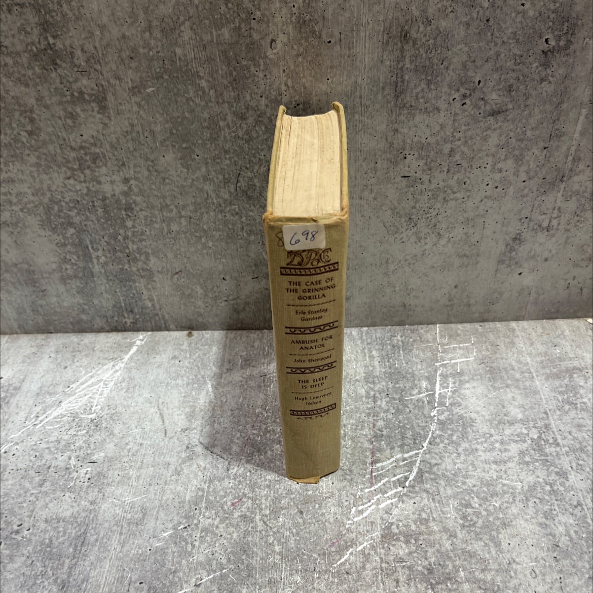 the case of the grinning gorilla book, by erle stanley gardner, 1952 Hardcover image 4