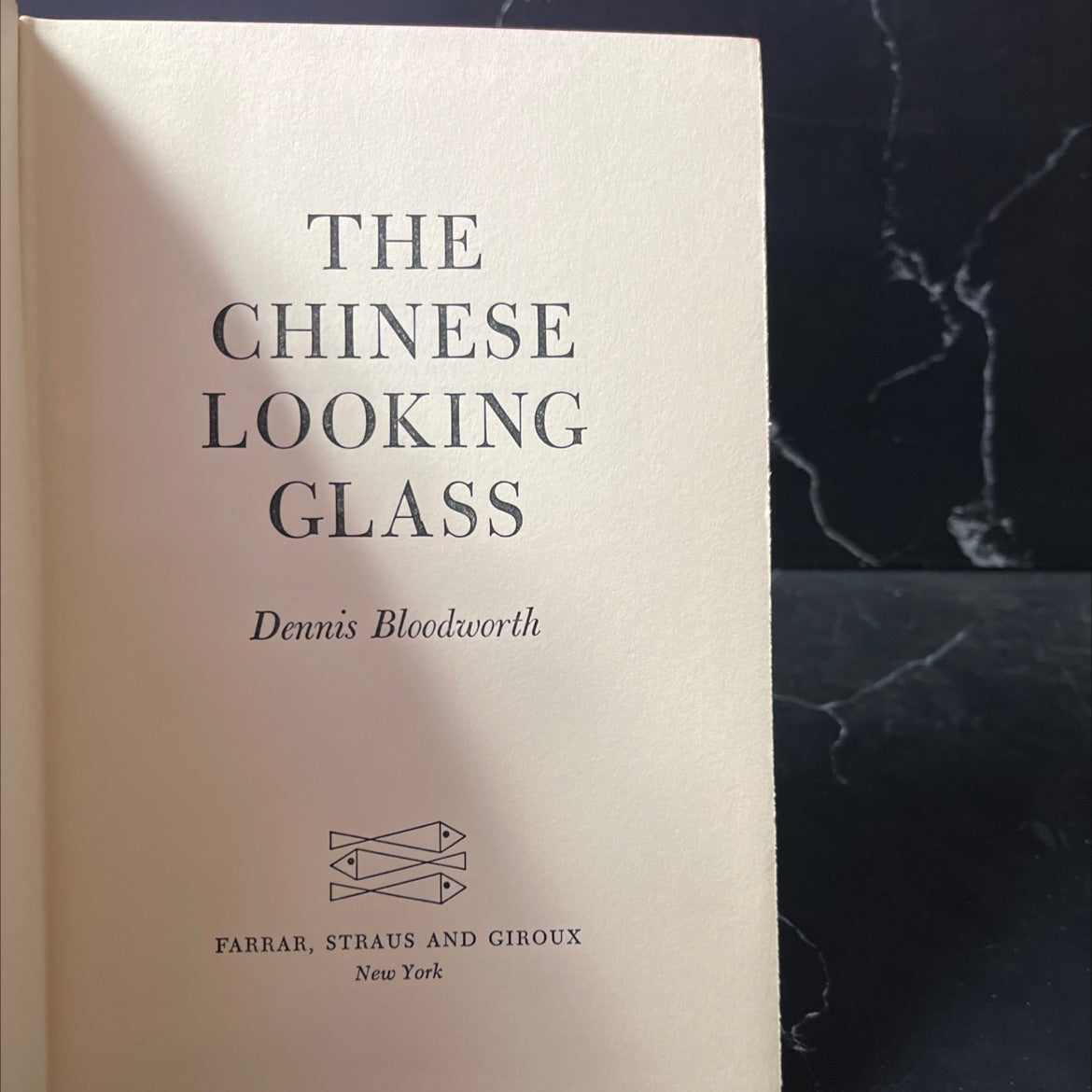 the chinese looking glass book, by Dennis Bloodworth, 1967 Hardcover image 2