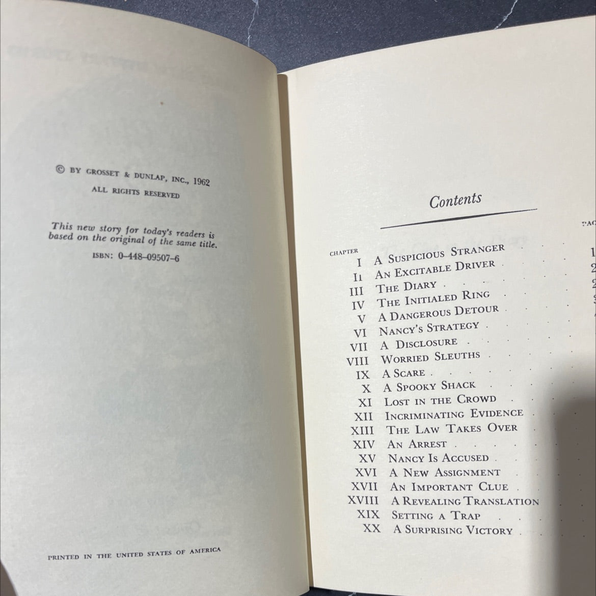 the clue in the diary book, by carolyn keene, 1962 Hardcover image 3