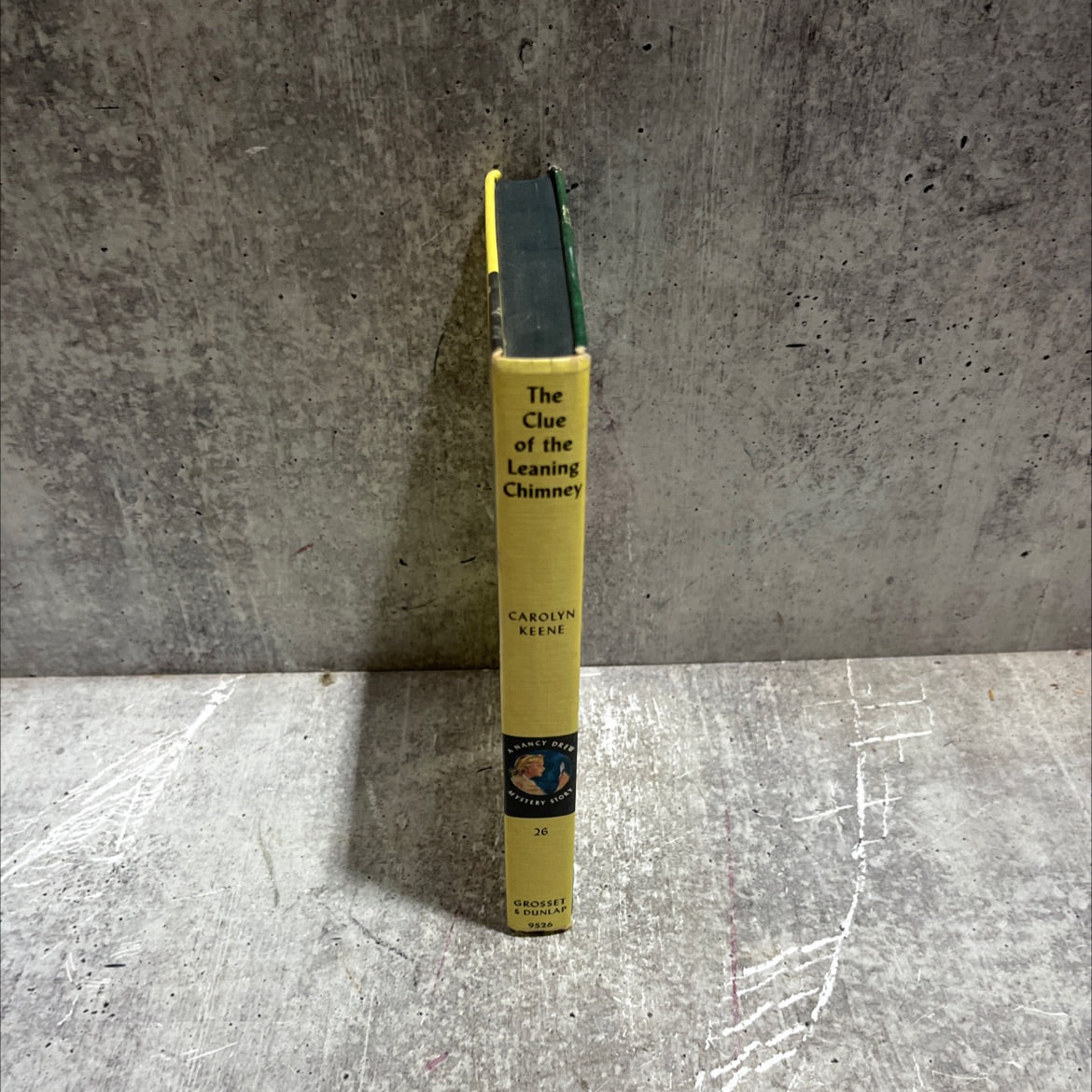 the clue of the leaning chimney book, by carolyn keene, 1949 Hardcover image 4