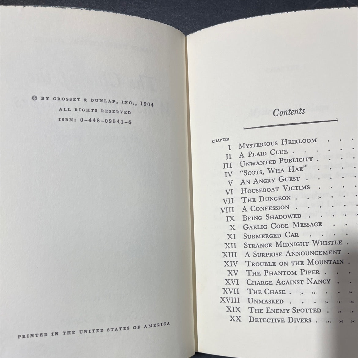 the clue of the whistling bagpipes book, by carolyn keene, 1964 Hardcover image 3