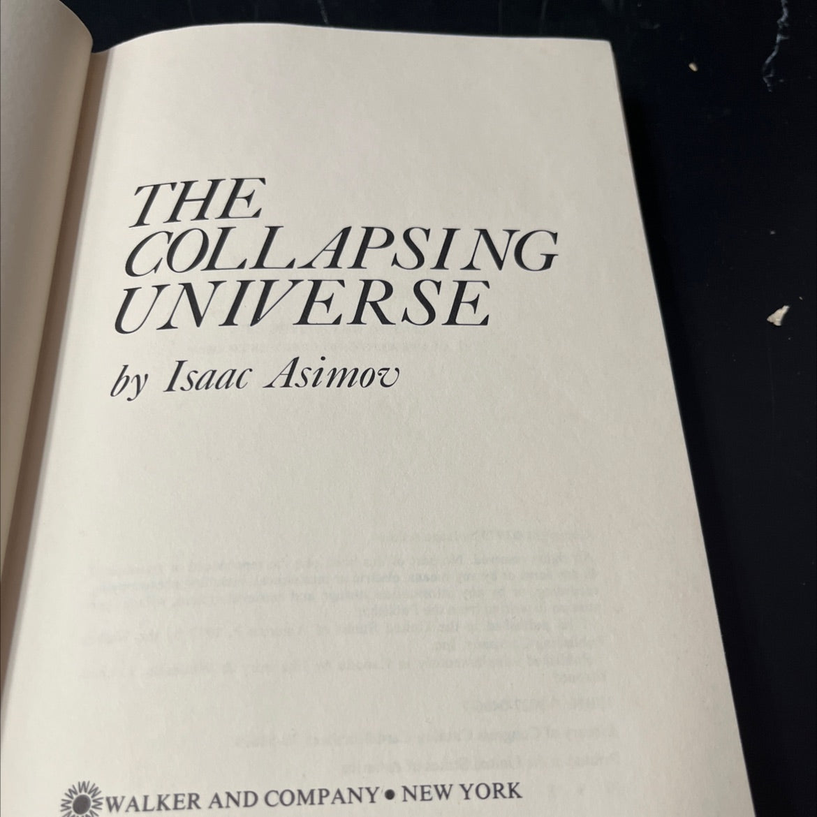 the collapsing universe book, by isaac asimov, 1977 Hardcover image 2