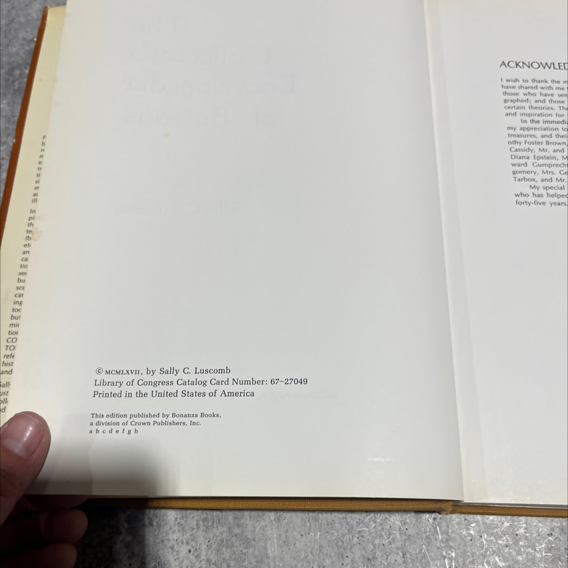 the collector's encyclopedia of buttons book, by Sally C. Luscomb, 1970 Hardcover image 3